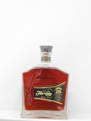 Flor De Cana 25 Yr Tradicion Artesanal Volcano Enriched ( 40% abv)